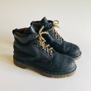 Men’s Dr. Martens 8283 Black Leather Hiking Boots size 6